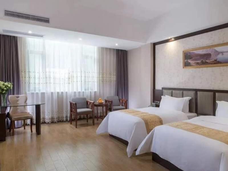 Vienna International Hotel Jieyang Chaoshan Airport ภายนอก รูปภาพ